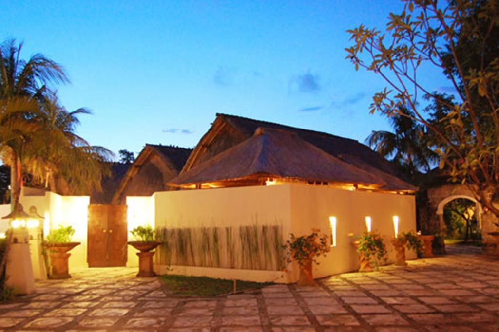 The Alit Hotel Kuta  Bagian luar foto